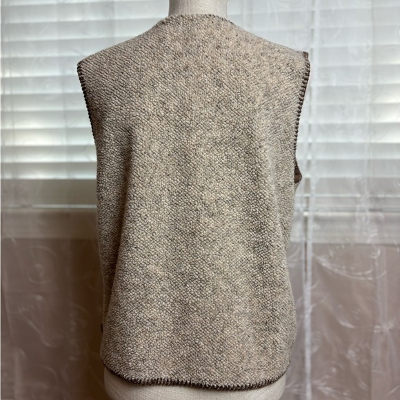 Handmade Sherpa Vest by Common Threads, approximately size 10 - Picture 3 of 12